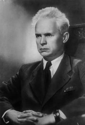 Petrovic Dovzenko Aleksandr